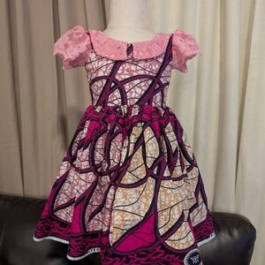 Laura's Tiny Rack Little Girl Ankara Dress . Good Condition No Stain .